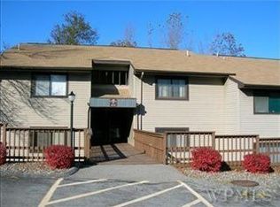 7 Knightsbridge UNIT C, Poughkeepsie, NY 12603