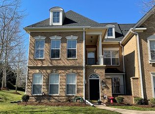 9976 Wellington Rd, Manassas, VA 20110