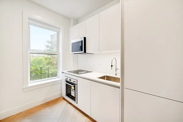 Rented by Akelius Real Estate Management | media 2