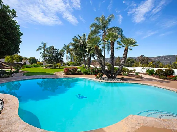 1609 Ventana Dr, Escondido, CA 92029