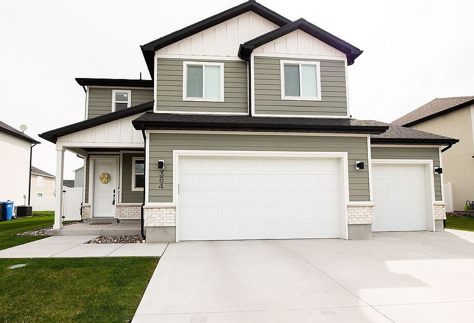 1st image of 384 W Ropelato Dr