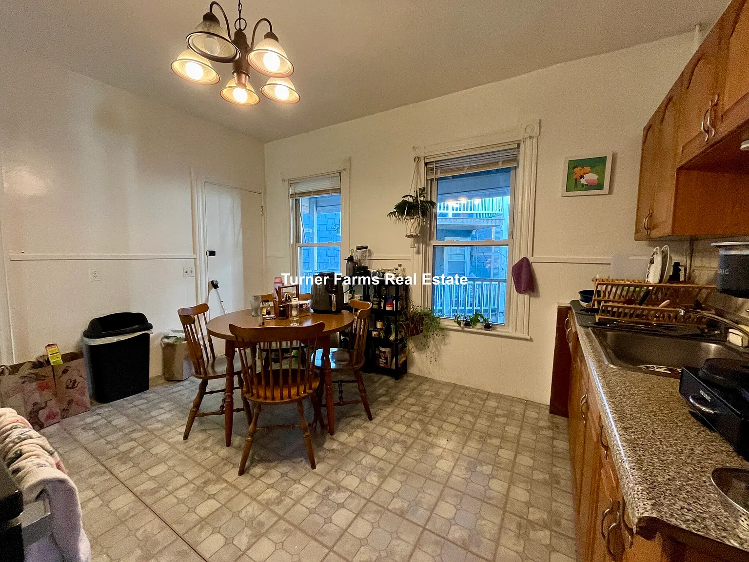 4 bed, 999 sqft, $3,000 — Photo 2