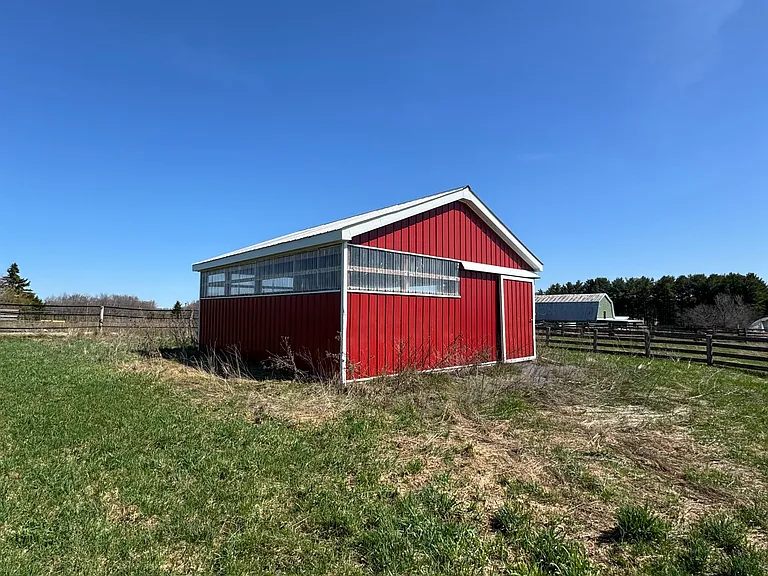 4432 Middle Rd — Photo 26