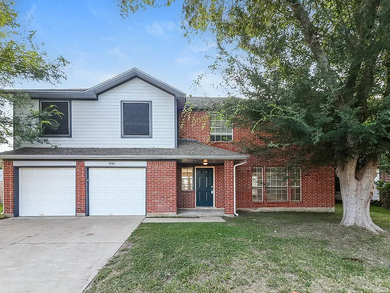 8310 Woodland Willows Dr — Photo 1