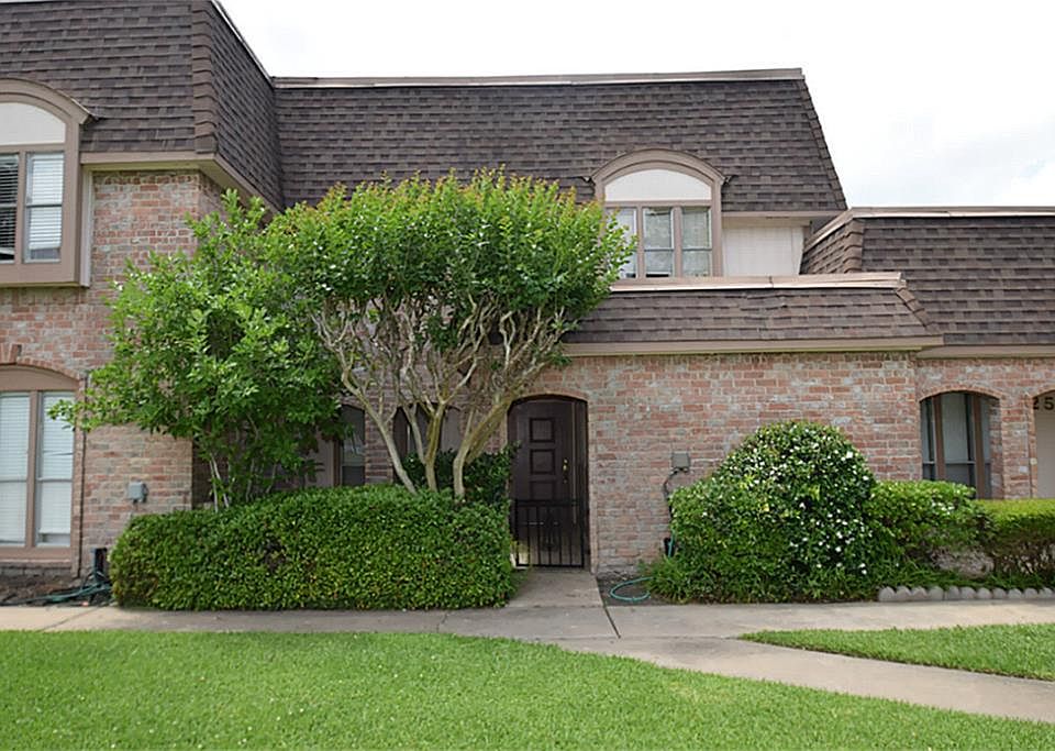 1st image of 2519 Princess Ln