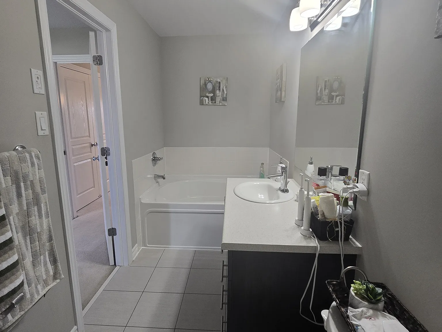 143 Popplewell Crescent — Photo 4