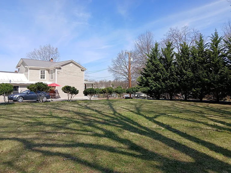 1303 Kimball Ave — Photo 5