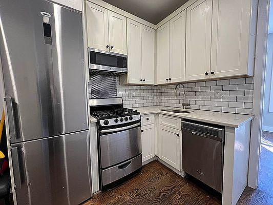 4th image of 655 Mac Donough St #1F