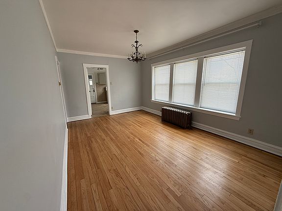 3rd image of 1001 S Humphrey Ave #1