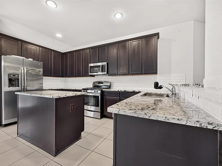 26602 Yukon Straight Dr — Photo 16