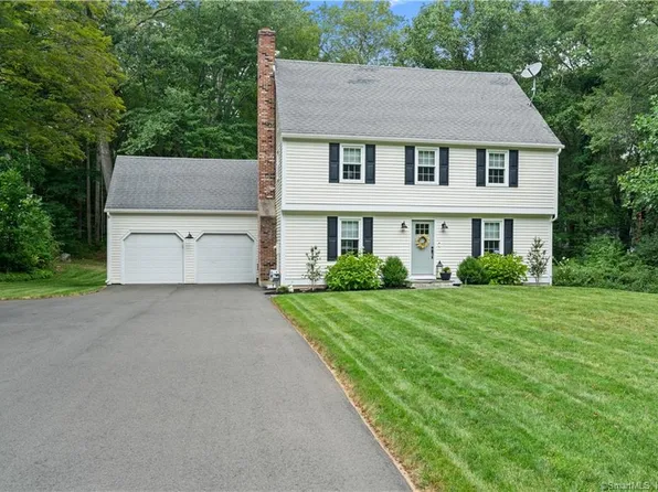 12 Green Springs Drive, Madison, CT 06443