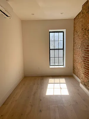 Rented by Metropolitan Property Group | media 7