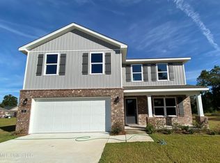 321 Ibis Ct, Ocean Springs, MS 39564
