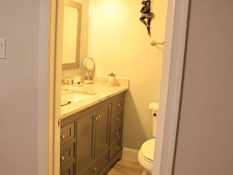 123 Cameron St — Photo 23