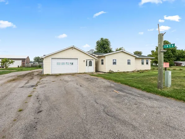 1858 W Auburn Dr, Auburn, IN 46706