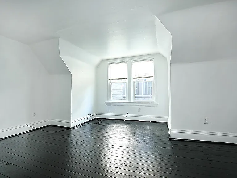 714 Filbert St #2 — Photo 12