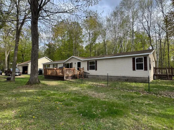 20856 Paradise Ln, Brainerd, MN 56401