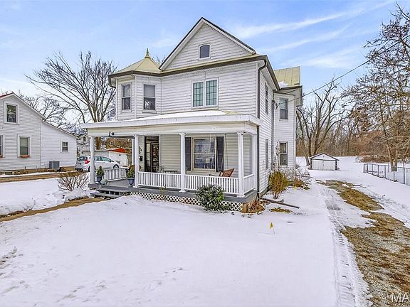 2nd image of 230 La Haye St