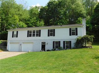 609 Lower Drennen Rd, New Kensington, PA 15068