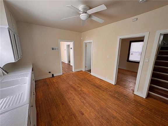 5th image of 1118 S 18th St