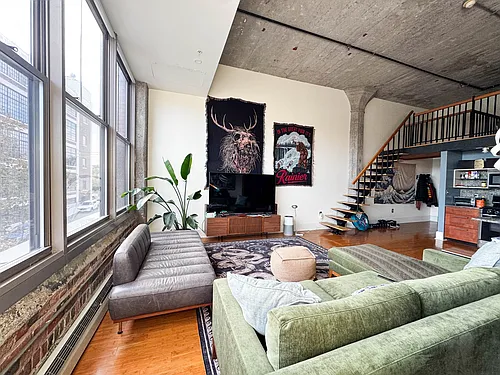 156 Porter St #206 Photo 1