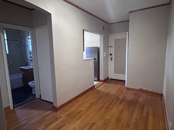 77-10 Ditmars Blvd #C-1, East Elmhurst, NY 11370