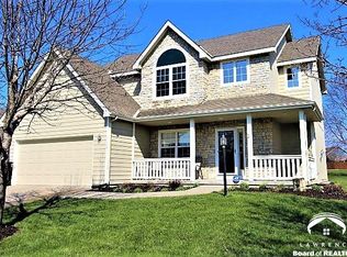 2604 Prairie Elm Dr, Lawrence, KS 66047