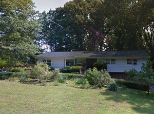 12 Galewood Dr, Holmdel, NJ