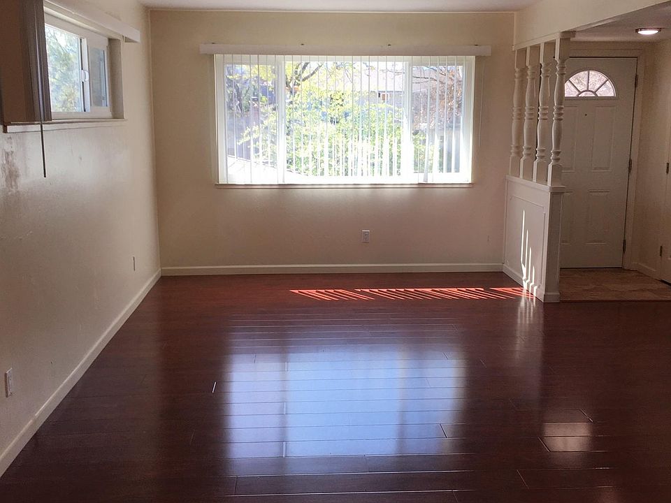 1st image of 1345 Saratoga Ave APT 3