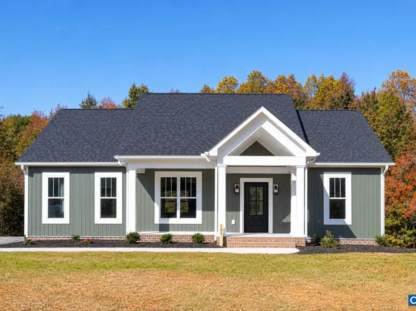 105 Woodson Mill Dr, Louisa, VA 23090