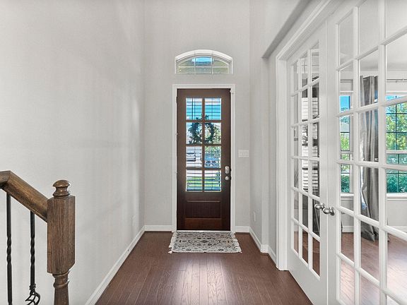 4th image of 2840 Jehlon Ln
