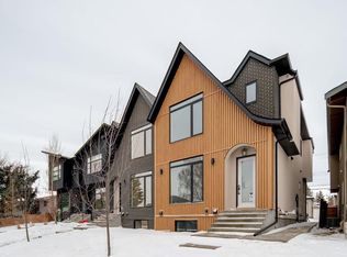 2227 E 36th St SW, Calgary, AB T3E2Z3