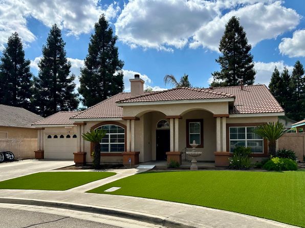 2831 S Sheridan Court, Visalia, CA 93292