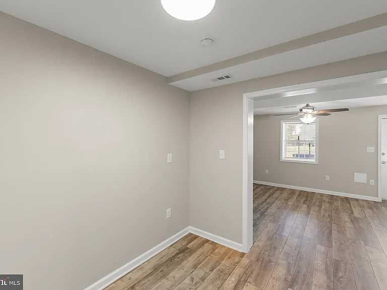 174 Equestrian Dr — Photo 25