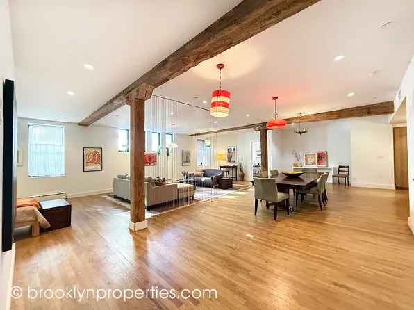 100 Lexington Avenue image 1 of 18