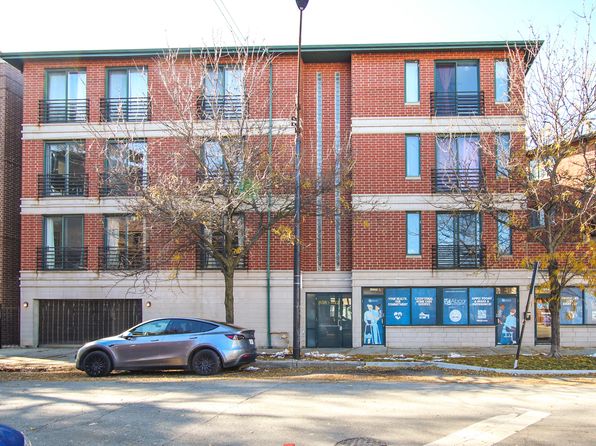 838 N Racine Ave APT 302