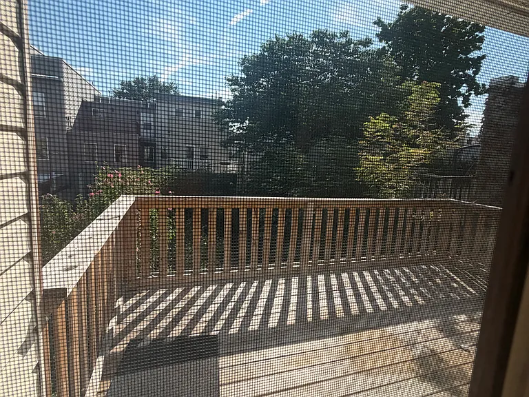 2331 E Susquehanna Ave — Photo 25
