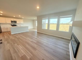 7809 N 169th St, Bennington, NE 68007