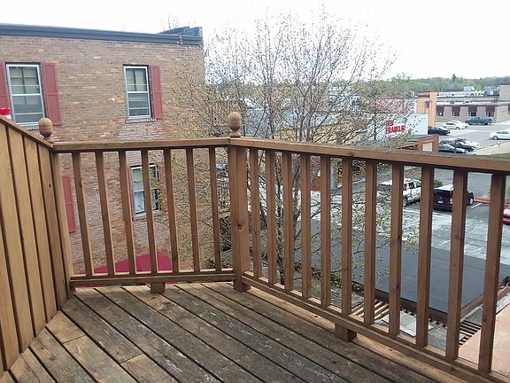 5th image of 120 6th Ave W APT 309