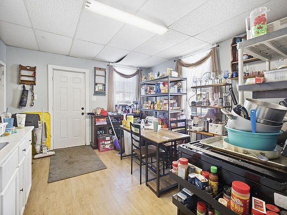 5th image of 2512 W Rogers STREET