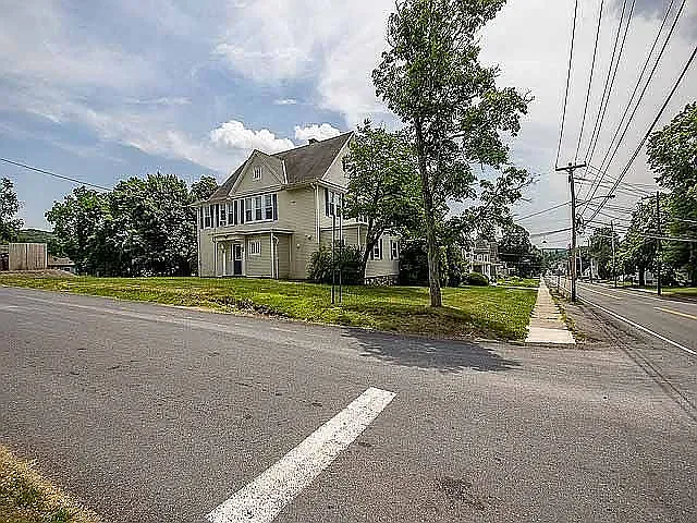2 Forest Ave #2B — Photo 8