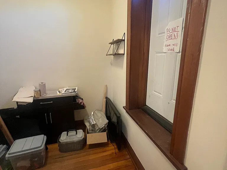 1612 W Beach Ave #2R — Photo 7