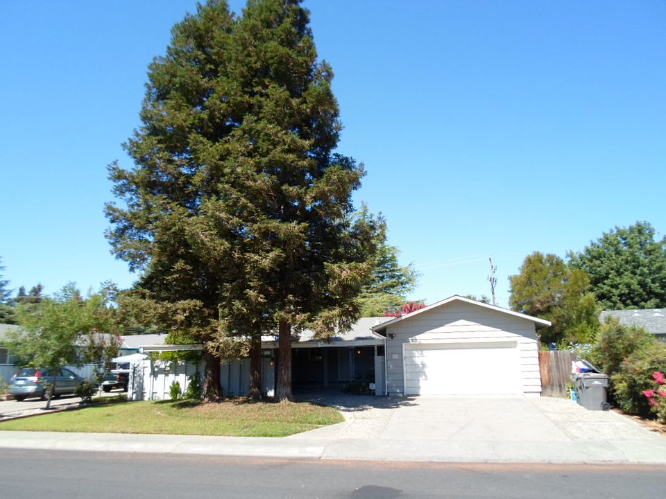 1st image of 1204 Harley Dr