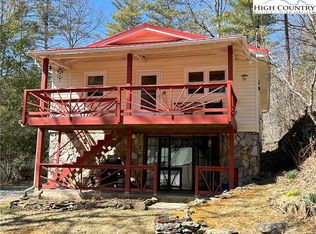 2570 Big Peak Creek Rd, Laurel Springs, NC 28644