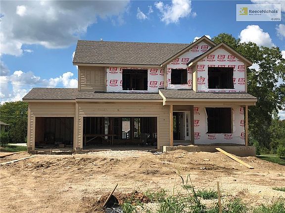 2nd image of 5210 Meadowsweet Ln