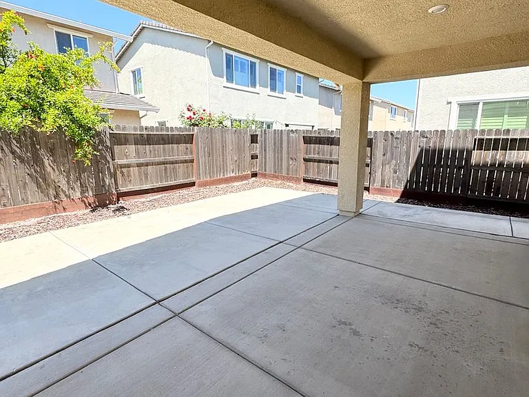 4519 White Sage St — Photo 31