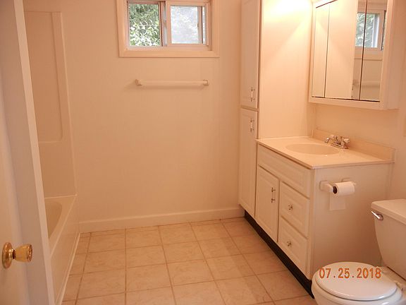 5th image of 3 Laurel Ave
