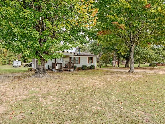 5th image of 1429 Newnam Rd