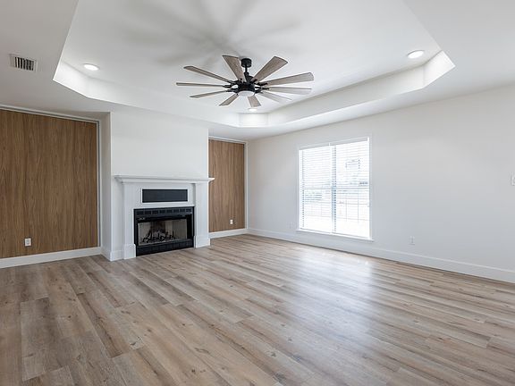 4th image of 3724 Cross Creek Cir