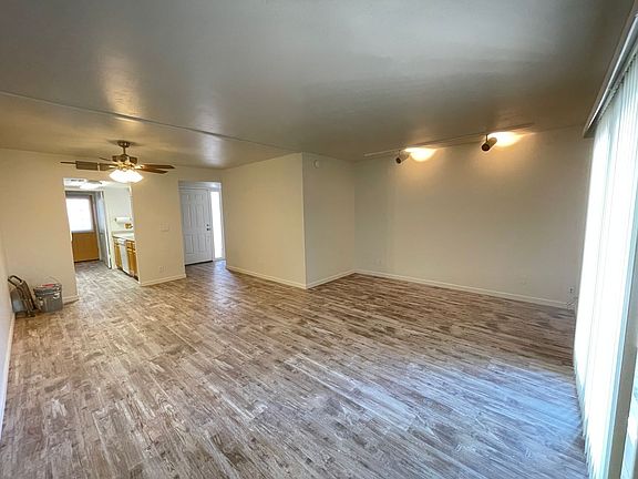 5th image of 1019 E Cochise Dr